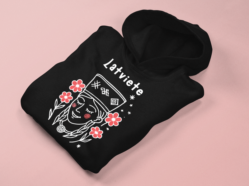 Tautu Meita Hoodie - The Woman of the Nation